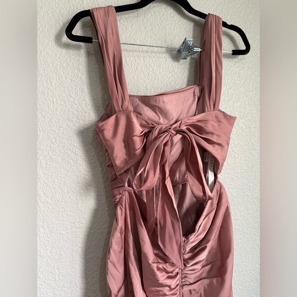 Azazie jesaphine dusty rose size 8 stretch satin formal dress - Picture 4 of 7